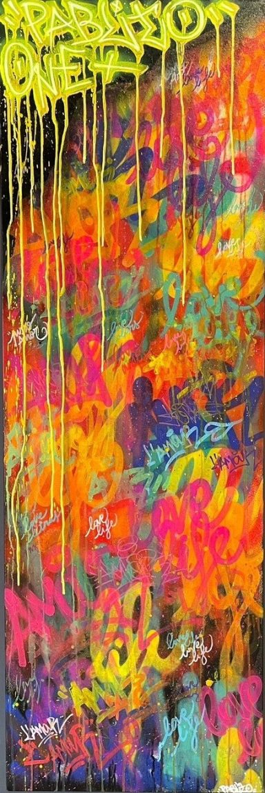 Art abstrait coloré avec des éclaboussures de peinture et des motifs vibrants.