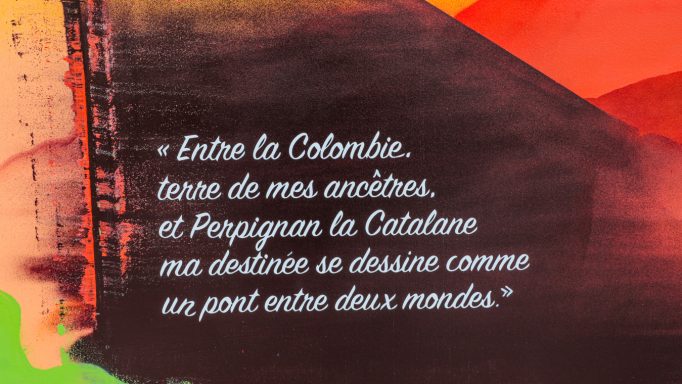 Citation stylisée sur un fond coloré, évoquant des ambitions et des choix.